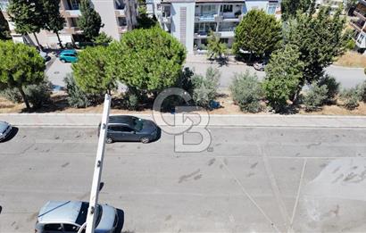 KARABAĞLAR VATAN MAH.DENİZ MANZARALI 3+1 SATILIK DAİRE