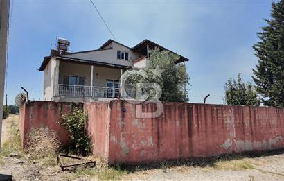 İZMİR MENDERES KISIK'TA SATILIK 6+1 TRİPLEKS EV