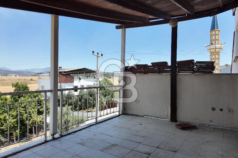 İZMİR MENDERES KISIK'TA SATILIK 6+1 TRİPLEKS EV