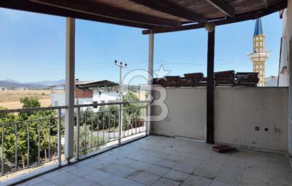 İZMİR MENDERES KISIK'TA SATILIK 6+1 TRİPLEKS EV