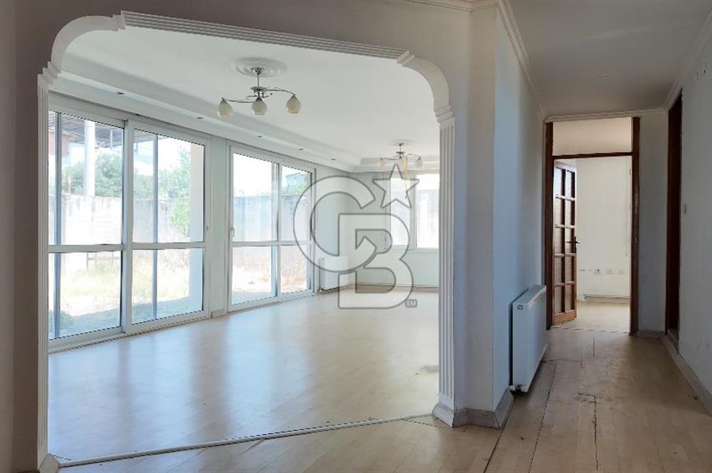 İZMİR MENDERES KISIK'TA SATILIK 6+1 TRİPLEKS EV