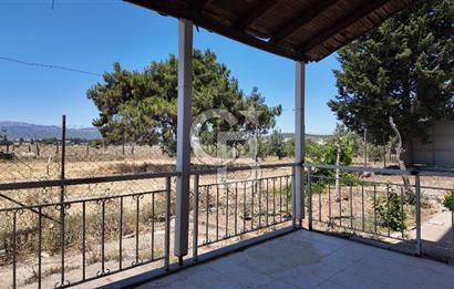 İZMİR MENDERES KISIK'TA SATILIK 6+1 TRİPLEKS EV