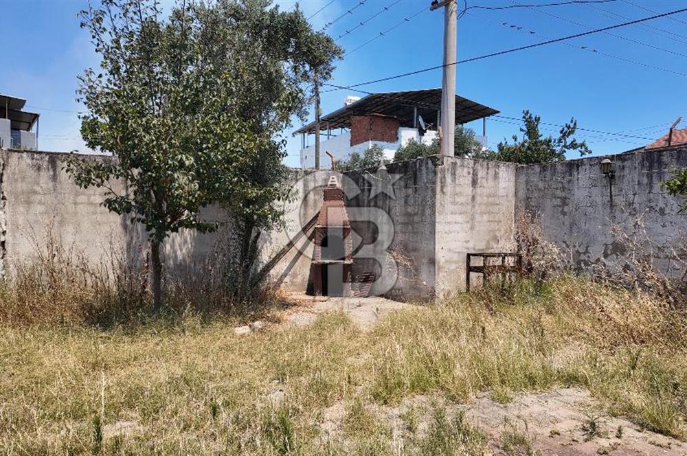 İZMİR MENDERES KISIK'TA SATILIK 6+1 TRİPLEKS EV