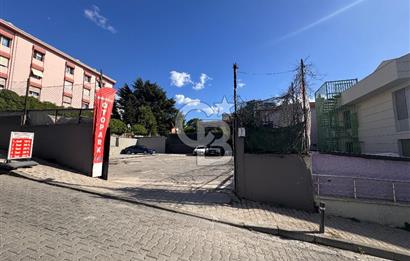 Koşuyolu’nda 13 Yıaşında 1.084 m2 Kapalı Alanlı Satılık Bina
