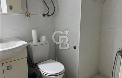 Eski Foça’da Çarşı İçersinde Satılık 2+1 Daire