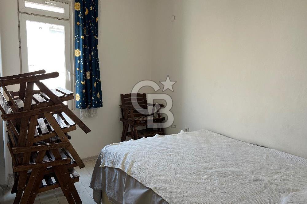 Eski Foça’da Çarşı İçersinde Satılık 2+1 Daire