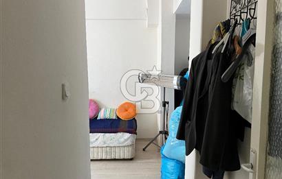 Eski Foça’da Çarşı İçersinde Satılık 2+1 Daire