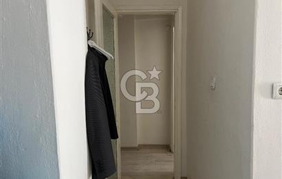 Eski Foça’da Çarşı İçersinde Satılık 2+1 Daire