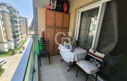 Site İçerisinde Havuzlu 2+1 Satılık Açık Mutfak Daire