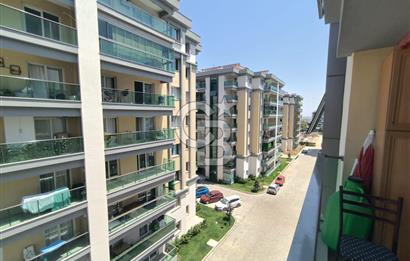 Site İçerisinde Havuzlu 2+1 Satılık Açık Mutfak Daire