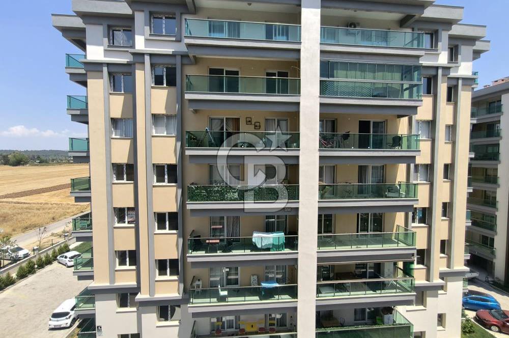 Site İçerisinde Havuzlu 2+1 Satılık Açık Mutfak Daire