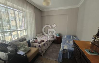 Site İçerisinde Havuzlu 2+1 Satılık Açık Mutfak Daire