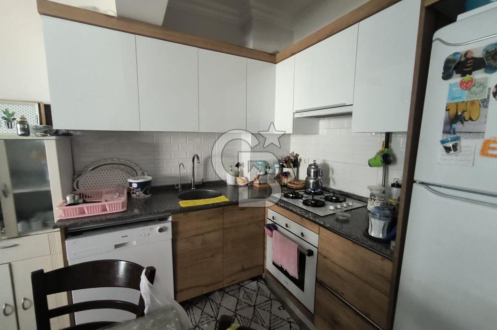 Site İçerisinde Havuzlu 2+1 Satılık Açık Mutfak Daire