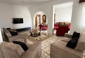 KÜÇÜK KAYMAKLI BÖLGESİNDE KİRALIK 3+2 FULL EŞYALI DAİRE