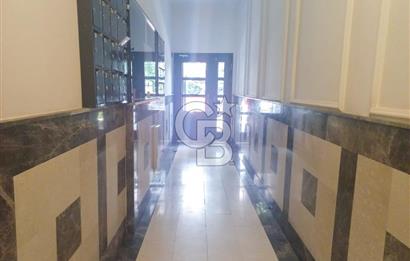 BOSTANCI MİNİBÜS YOLUNA YAKIN KISMİ DENİZ MANZARALI FERAH SATILIK DAİRE....