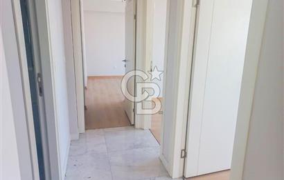BOSTANCI MİNİBÜS YOLUNA YAKIN KISMİ DENİZ MANZARALI FERAH SATILIK DAİRE....