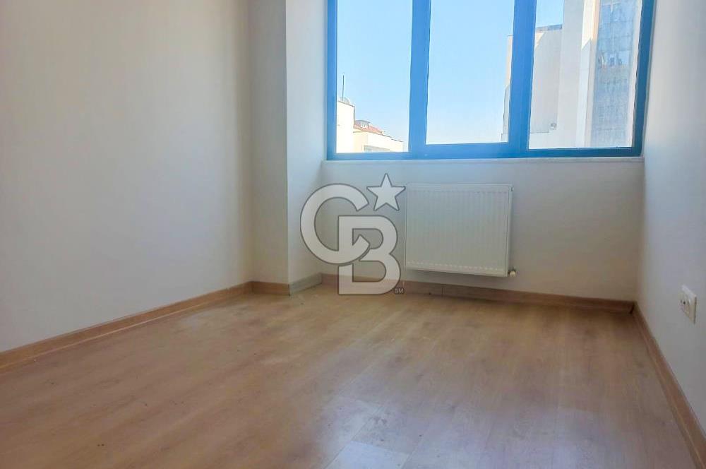 BOSTANCI MİNİBÜS YOLUNA YAKIN KISMİ DENİZ MANZARALI FERAH SATILIK DAİRE....