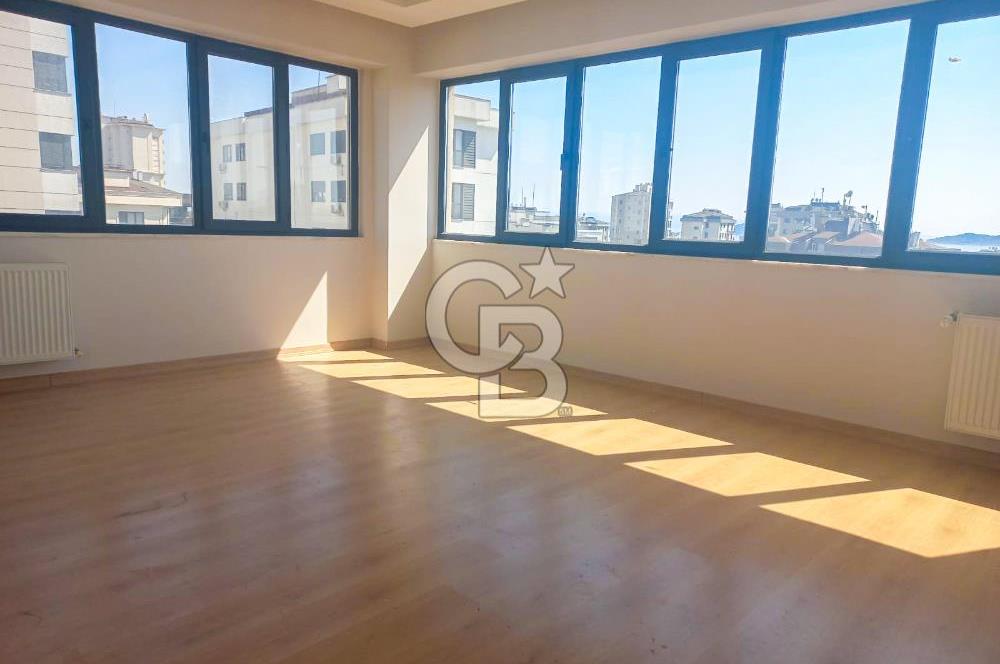 BOSTANCI MİNİBÜS YOLUNA YAKIN KISMİ DENİZ MANZARALI FERAH SATILIK DAİRE....