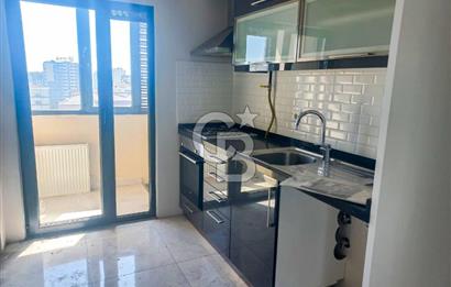 BOSTANCI MİNİBÜS YOLUNA YAKIN KISMİ DENİZ MANZARALI FERAH SATILIK DAİRE....