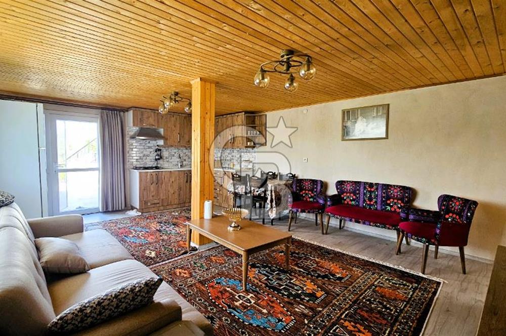 TORBALI ORMANKÖY'DE İÇİNDE 200 m2 EV OLAN SATILIK 7 DÖNÜM TARLA