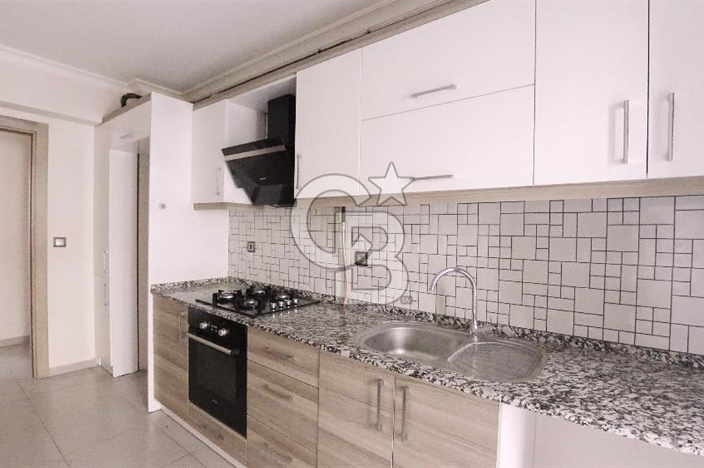 İzmir Karşıyaka Fikri Altay Mah. Satılık 2+1 139 M² Daire