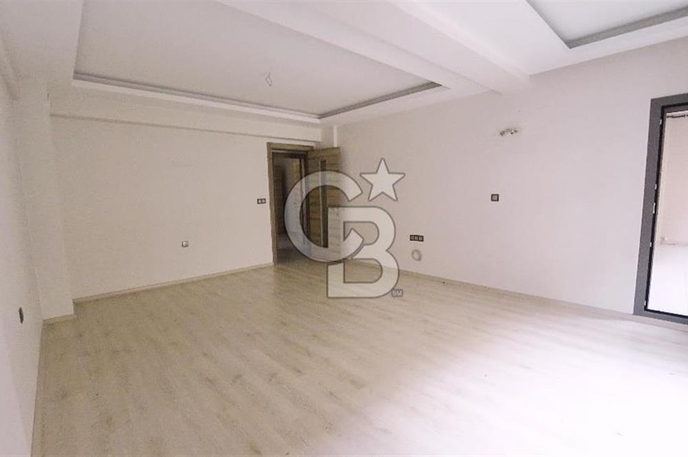 İzmir Karşıyaka Fikri Altay Mah. Satılık 2+1 139 M² Daire