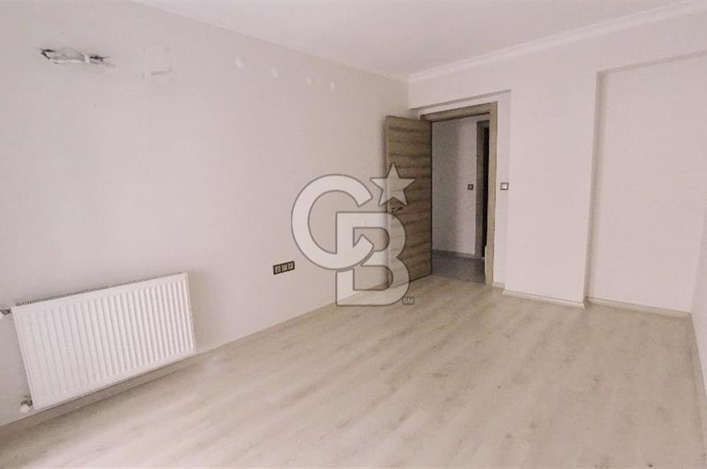 İzmir Karşıyaka Fikri Altay Mah. Satılık 2+1 139 M² Daire