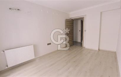 İzmir Karşıyaka Fikri Altay Mah. Satılık 2+1 139 M² Daire