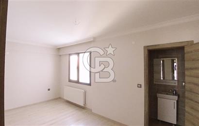 İzmir Karşıyaka Fikri Altay Mah. Satılık 2+1 139 M² Daire