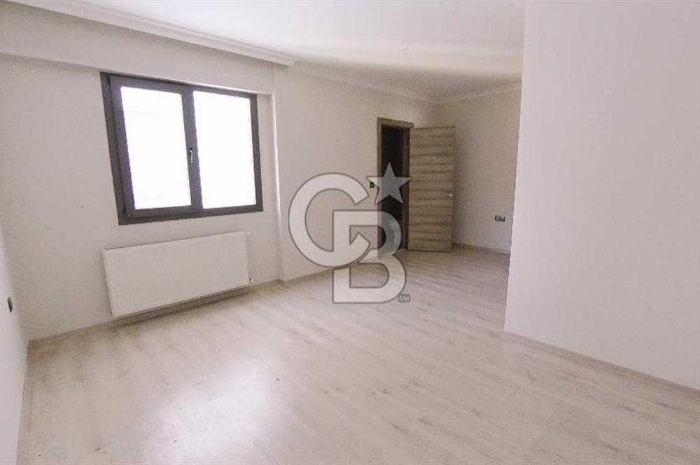 İzmir Karşıyaka Fikri Altay Mah. Satılık 2+1 139 M² Daire