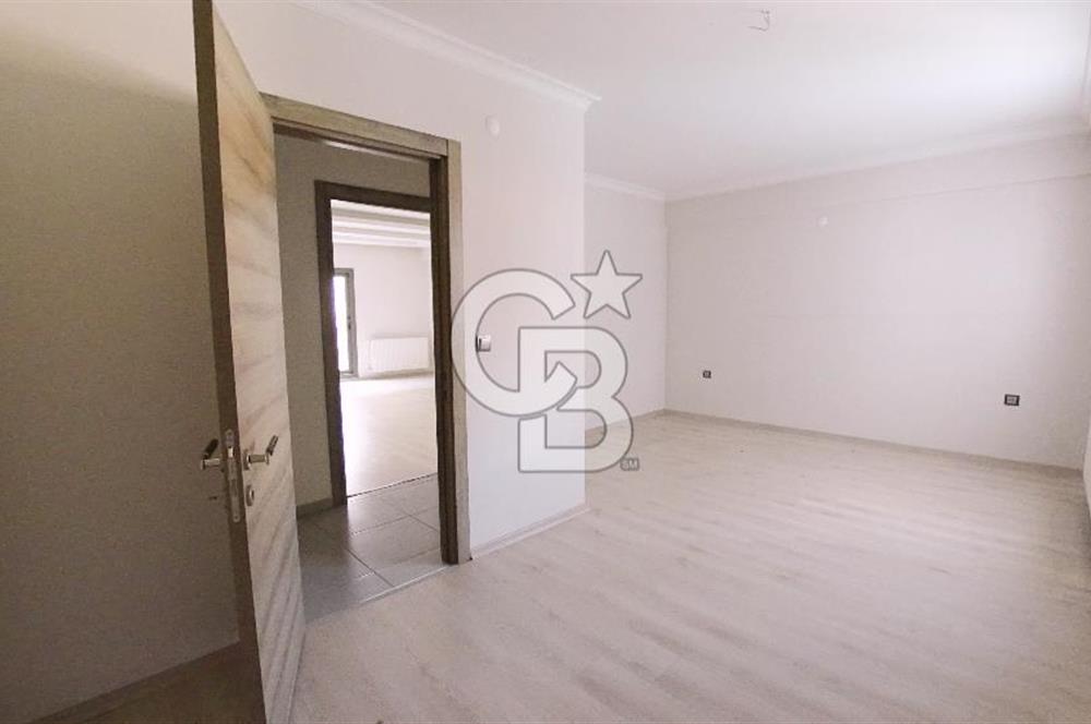 İzmir Karşıyaka Fikri Altay Mah. Satılık 2+1 139 M² Daire