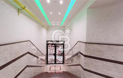 İzmir Karşıyaka Fikri Altay Mah. Satılık 2+1 139 M² Daire