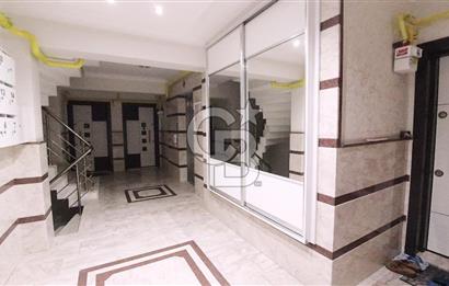İzmir Karşıyaka Fikri Altay Mah. Satılık 2+1 139 M² Daire