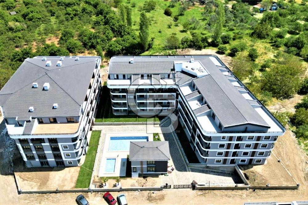 AKÇAY ALTINKUM BAHÇELİEVLER SİTESİNDE SATILIK EŞYALI 1+1 DAİRE