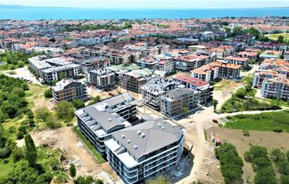 AKÇAY ALTINKUM BAHÇELİEVLER SİTESİNDE SATILIK EŞYALI 1+1 DAİRE