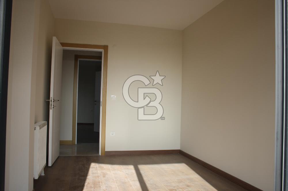 BAĞCILAR GÜNEŞLİ TURKUAZ SİTESİNDE 125 M2 SATILIK DAİRE