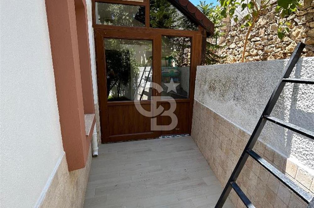 DATÇA MERKEZ’DE 2 +1 , BAHÇELİ DUBLEKS VİLLA!