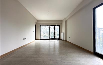 Ümraniye Site Mahallesi Emlak Konut Komşu Finans Evleri Kiralık 2+1 Daire​
