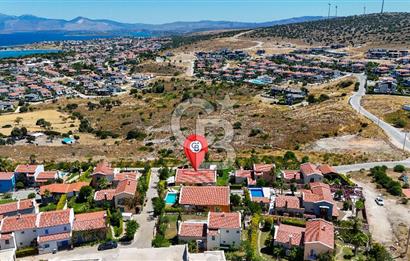 Çeşme Jardin Eden Sitesi 3+1 Müstakil Havuzlu Satılık Villa