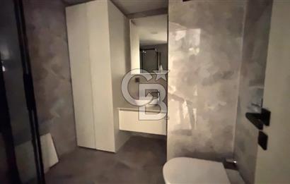 Gaziemir Kubilay Caddesinde Kiralık Donanımlı 1+1 Yeni Daire