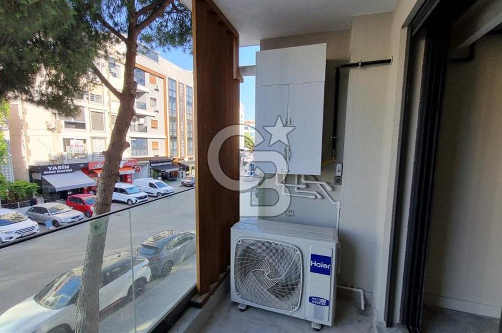 Gaziemir Kubilay Caddesinde Kiralık Donanımlı 1+1 Yeni Daire