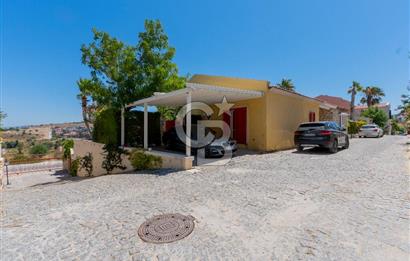 Çeşme Jardin Eden Sitesi 3+1 Müstakil Havuzlu Satılık Villa