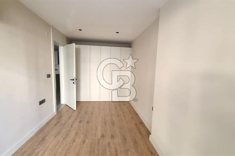 Gaziemir Kubilay Caddesinde Kiralık Donanımlı 1+1 Yeni Daire