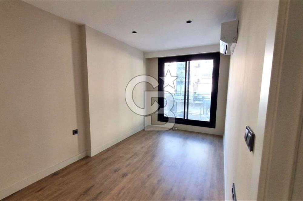 Gaziemir Kubilay Caddesinde Kiralık Donanımlı 1+1 Yeni Daire