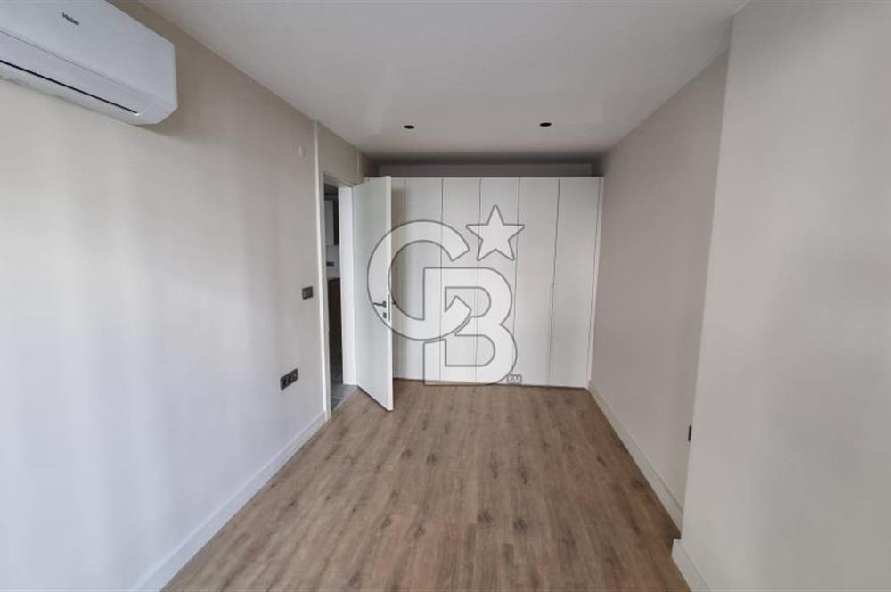 Gaziemir Kubilay Caddesinde Kiralık Donanımlı 1+1 Yeni Daire