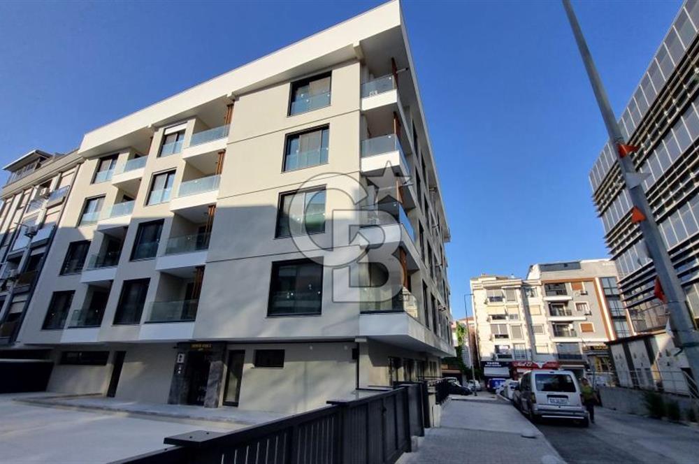 Gaziemir Kubilay Caddesinde Kiralık Donanımlı 1+1 Yeni Daire