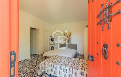 Çeşme Jardin Eden Sitesi 3+1 Müstakil Havuzlu Satılık Villa