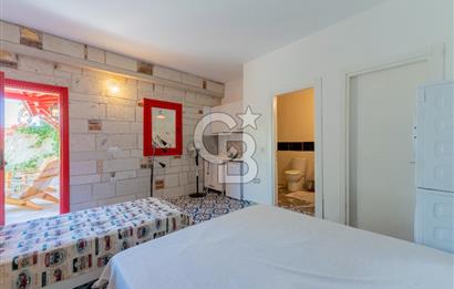 Çeşme Jardin Eden Sitesi 3+1 Müstakil Havuzlu Satılık Villa