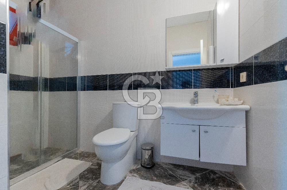 Çeşme Jardin Eden Sitesi 3+1 Müstakil Havuzlu Satılık Villa