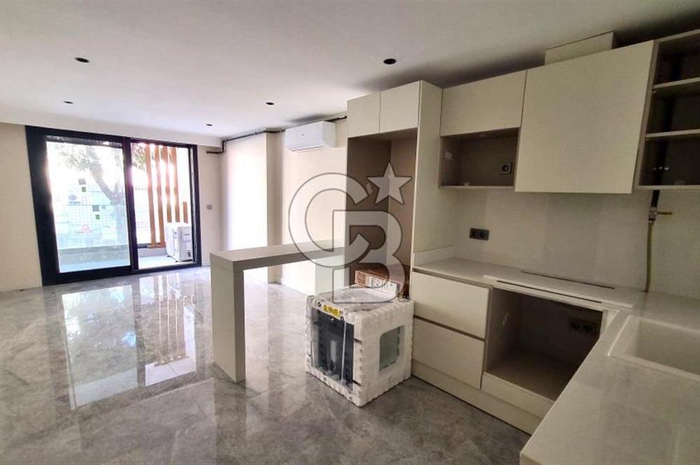 Gaziemir Kubilay Caddesinde Kiralık Donanımlı 1+1 Yeni Daire